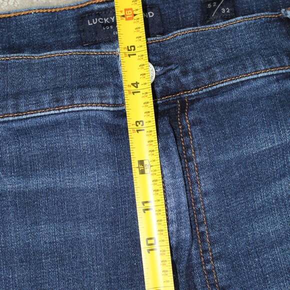 LUCKY BRAND ATHLETIC FIT  JEANS MENS 52X25 (Actual) MED WASH - Picture 5 of 6
